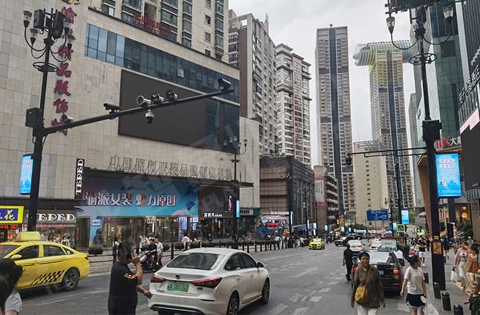 LED灯杆屏,灯杆屏