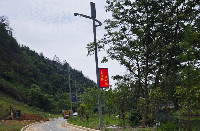 湖南郴州汝城县耒水公768x1536 P4 单面铝箱体50套2.jpg